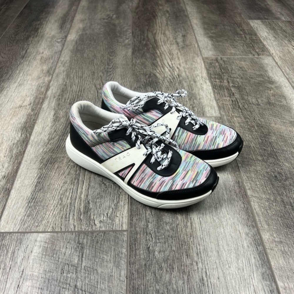 TRAQ White Space Dye Qarma‎ Sneaker